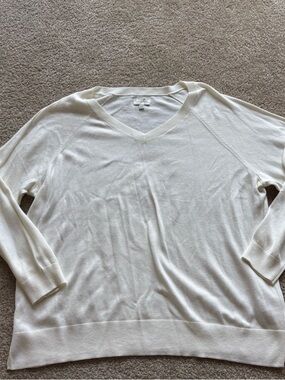 Lucky Brand V-Neck Lightweight Cream Sweater